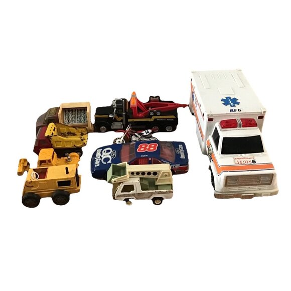 Vtg Lot Of Trucks-including Buddy L, Ertl, Tinks Etc  Great Price!! - Picture 2 of 6